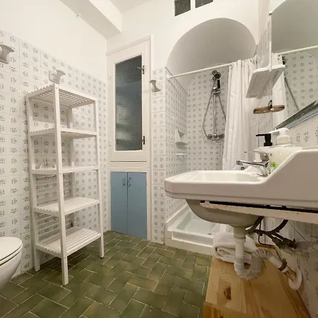 Revenon2023maison Retro Dans Le Centre Historique Palafrugell