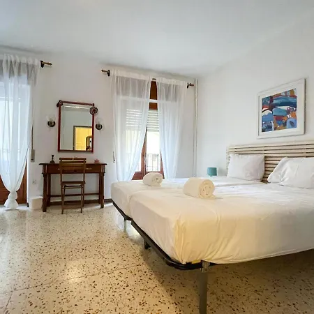 Holiday home Revenon2023maison Retro Dans Le Centre Historique *